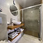 Tomsan Акьяка