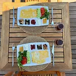 Tomsan Вилла