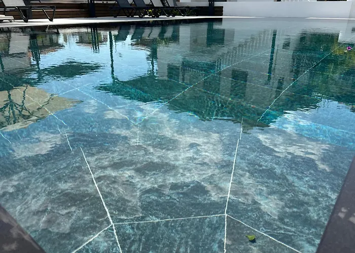 فيلة Tomsan اكياكا